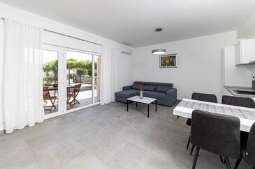 Apartamenty z parkingiem Crikvenica - 5589