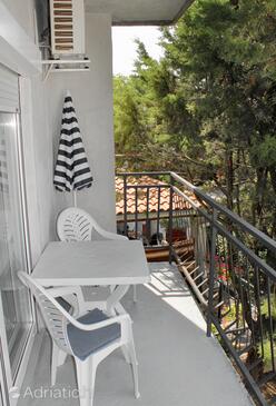 Apartments by the sea Novi Vinodolski - 5591