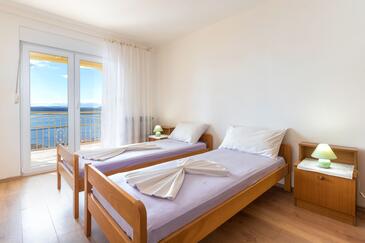 Apartments with parking space Dramalj, Crikvenica - 5592