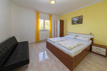 Family-friendly apartments with swimming pool Dramalj, Crikvenica - 5594
