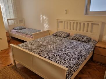 Apartments by the sea Dramalj, Crikvenica - 5596