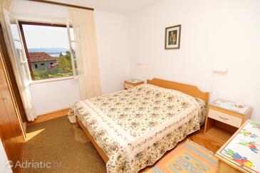 Apartments with parking space Bol, Brač - 5605