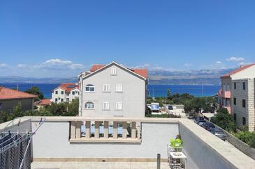 Leiligheter med parkering Supetar, Brac - 5627 Adriatic.hr