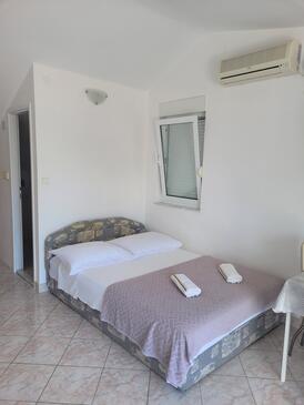 Apartmány s parkovištěm Sutivan, Brač - 5629