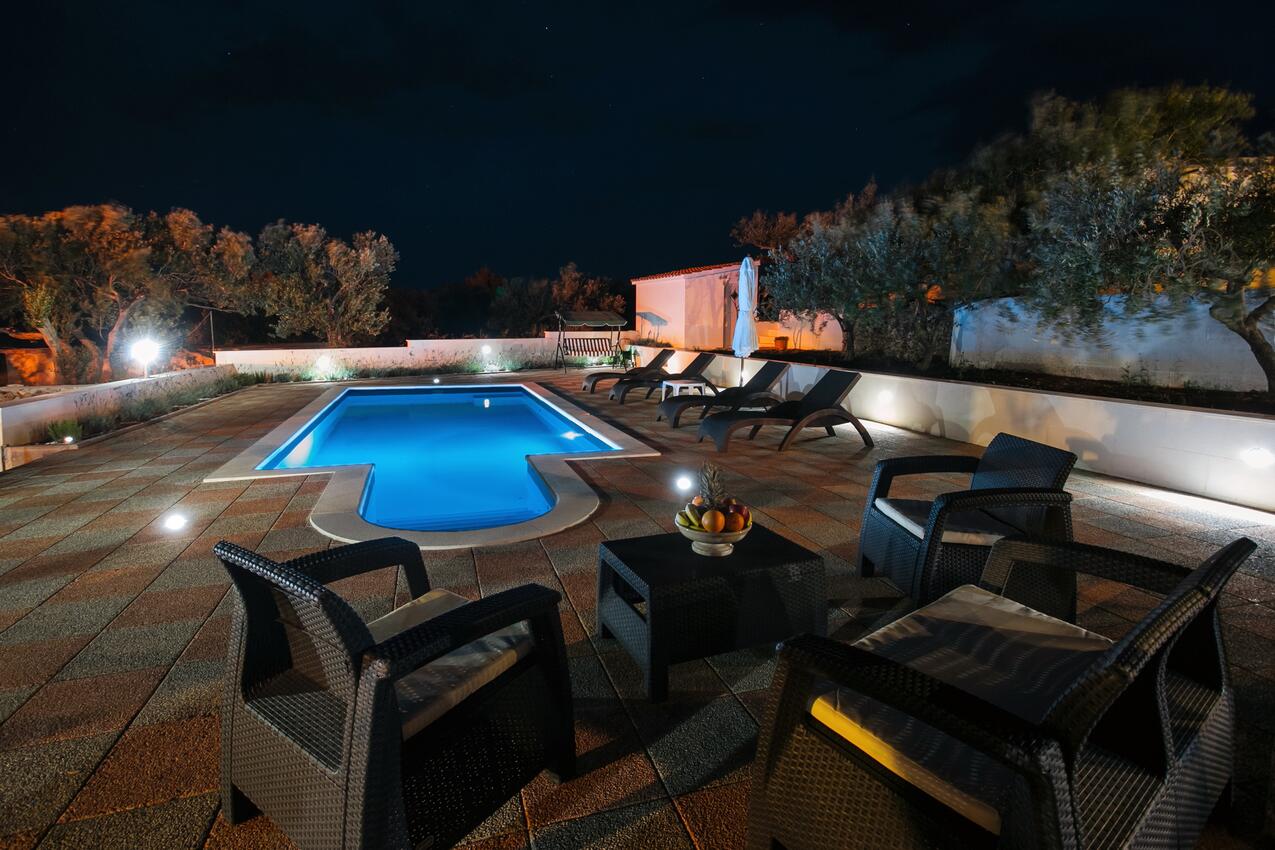 Luksuzna vila z bazenom Milna, Brač - 5650