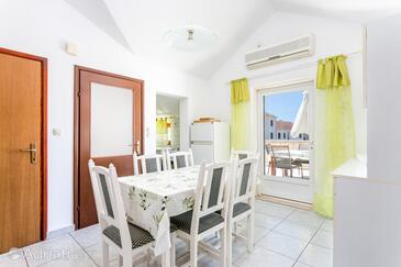 Ubytovanie s parkoviskom Supetar, Brač - 5658
