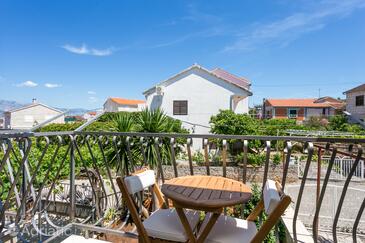 Apartments and rooms with parking space Supetar, Brač - 5658