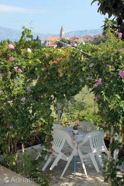 Apartments with parking space Postira, Brač - 5659