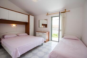 Apartmani uz more Sućuraj, Hvar - 566