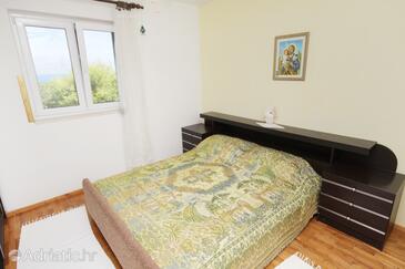 Ház családok részére medencével Postira, Brac - 5661