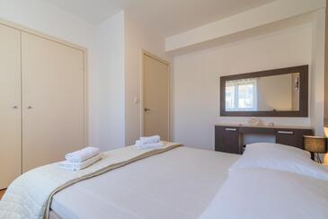 Apartments with terrace Nin, North Dalmatia