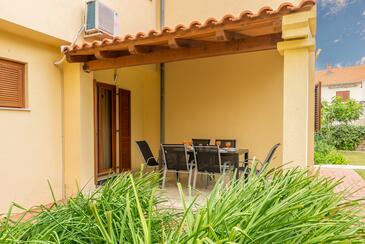 Apartments with terrace Nin, North Dalmatia