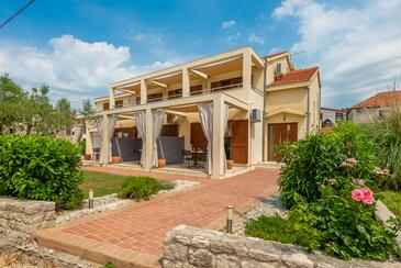 Apartments with terrace Nin, North Dalmatia
