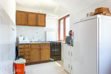 Appartamenti con parcheggio San Pietro di Brazza - Supetar, Brazza - Brač - 5670