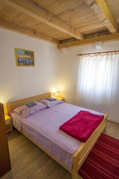 Seaside secluded apartments Cove Skozanje, Hvar - 5713