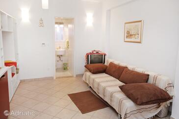 Apartmanok a tenger mellett Jelsa, Hvar - 5723