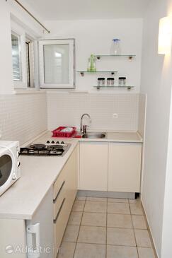 Apartmanok a tenger mellett Jelsa, Hvar - 5723