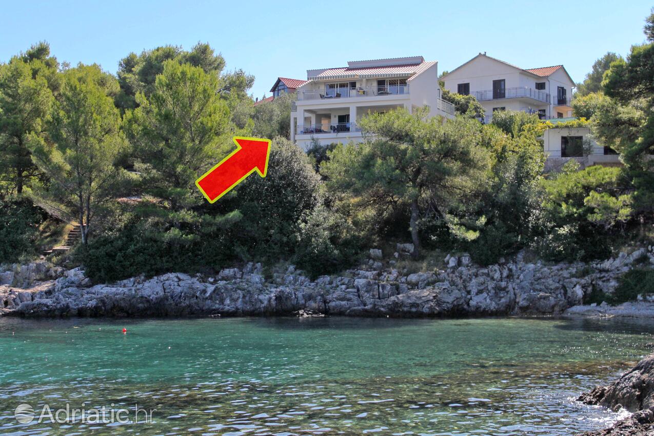 Apartments by the sea Jelsa, Hvar - 5723