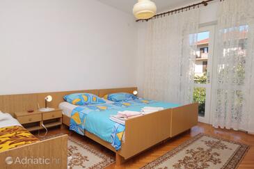 Apartmaji s parkingom Stari Grad, Hvar - 5724