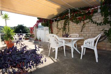 Apartments by the sea Tisno, Murter - 5738