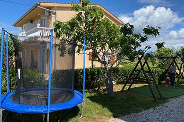Ferienwohnungen mit Parkplatz Privlaka (Zadar) - 5746 Adriatic.hr