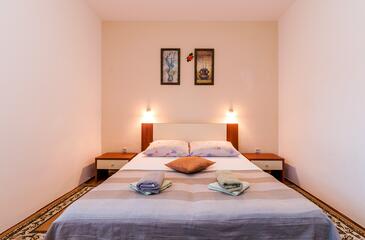 Appartamenti per famiglie con bambini Brevilacqua - Privlaka, Zara - Zadar - 5747