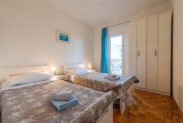 Family friendly seaside apartments Kožino, Zadar - 5749