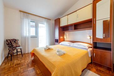 Family friendly seaside apartments Kožino, Zadar - 5749