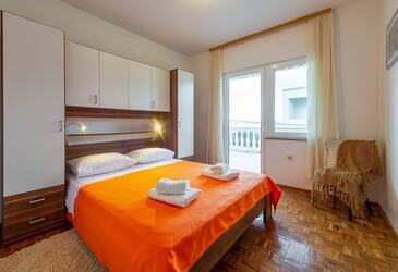 Family friendly seaside apartments Kožino, Zadar - 5749