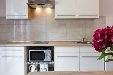 Family friendly seaside apartments Kožino, Zadar - 5756