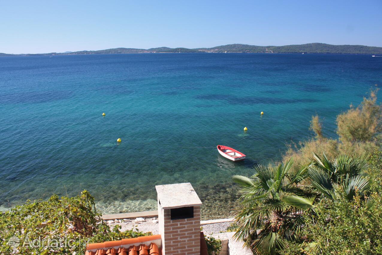 A-5760-a - Privatni smještaj - Apartmani uz more Bibinje, Zadar