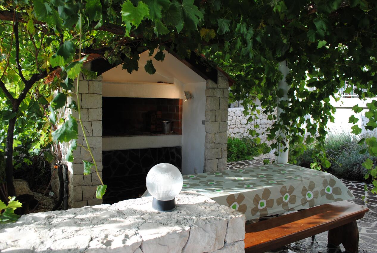 Dvorište - Apartmani uz more Bibinje, Zadar