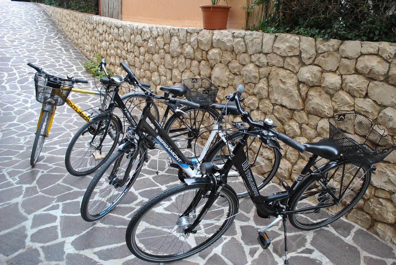 Dvorište - Apartmani uz more Bibinje, Zadar