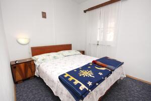 2-Zimmer-Ferienwohnung Zadar - Diklo, Zadar (A-5767-b(