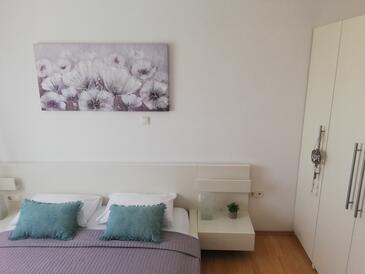 Family-friendly apartments with swimming pool Zadar - Diklo, Zadar - 5774