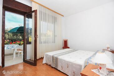 Apartments with parking space Sukošan, Zadar - 5777