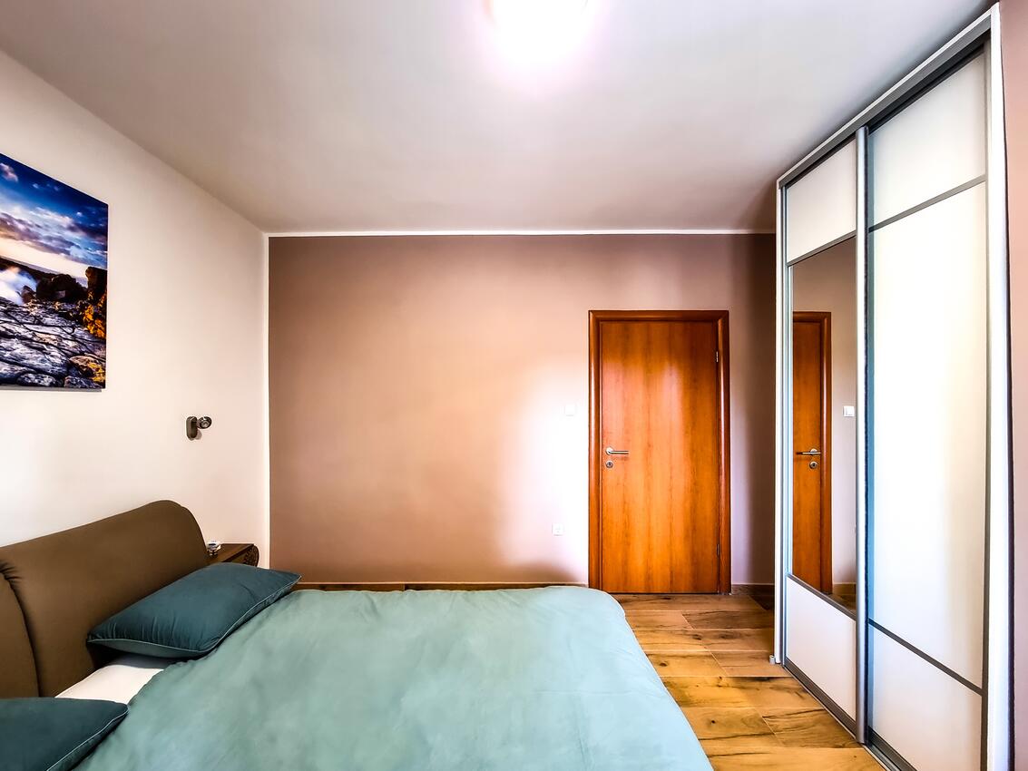 Ferienwohnungen mit Pool für Familien Bibinje, Zadar - 5778