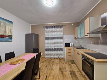 Bibinje, Blagovaonica u smještaju tipa apartment, WiFi.