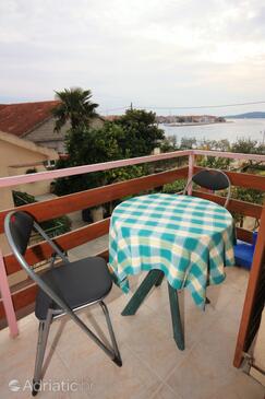 Apartments by the sea Bibinje, Zadar - 5780