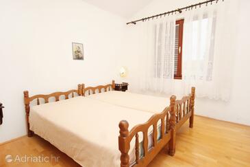 Apartments by the sea Vrsi - Mulo, Zadar - 5791