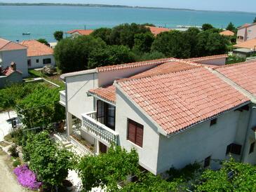 Apartments By The Sea Vrsi - Mulo, Zadar - 5791 - Nin