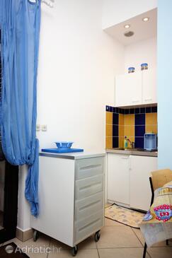 Appartamenti con parcheggio Razanac, Zara - Zadar - 5793