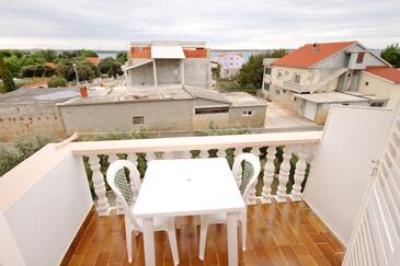 Apartments with parking space Vrsi - Mulo, Zadar - 5796