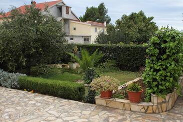 Apartments with parking space Vrsi - Mulo, Zadar - 5796