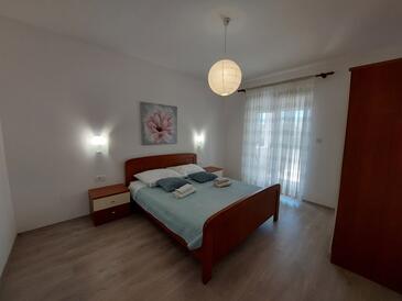 Apartmanok parkolóhellyel Nin, Zadar - 5797