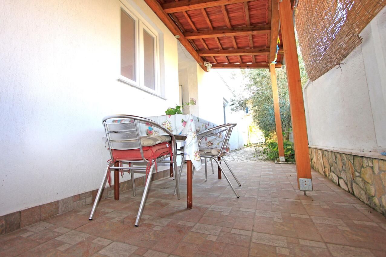 Apartmaji s parkingom Nin, Zadar - 5797