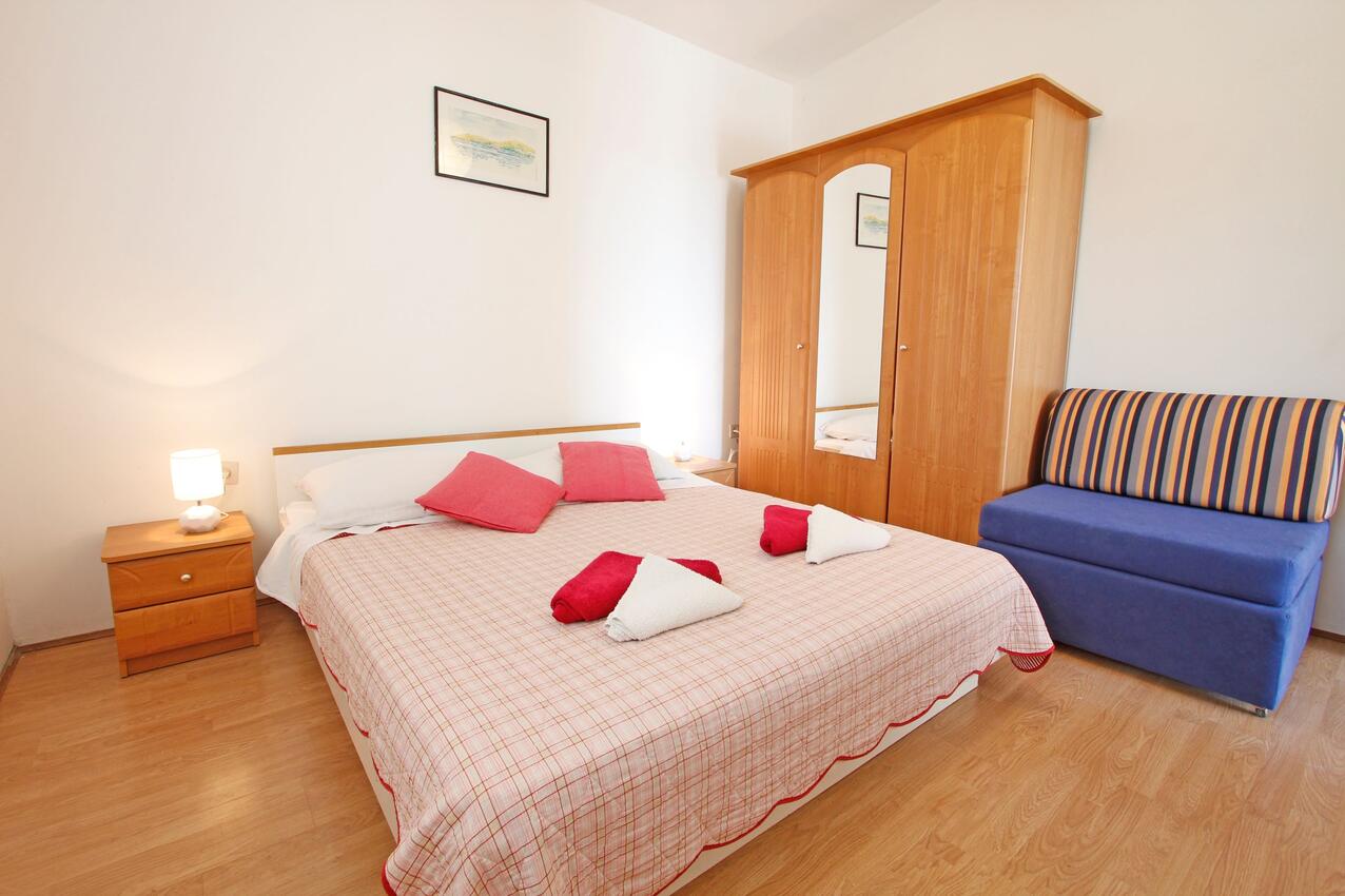 Apartmaji s parkingom Nin, Zadar - 5797