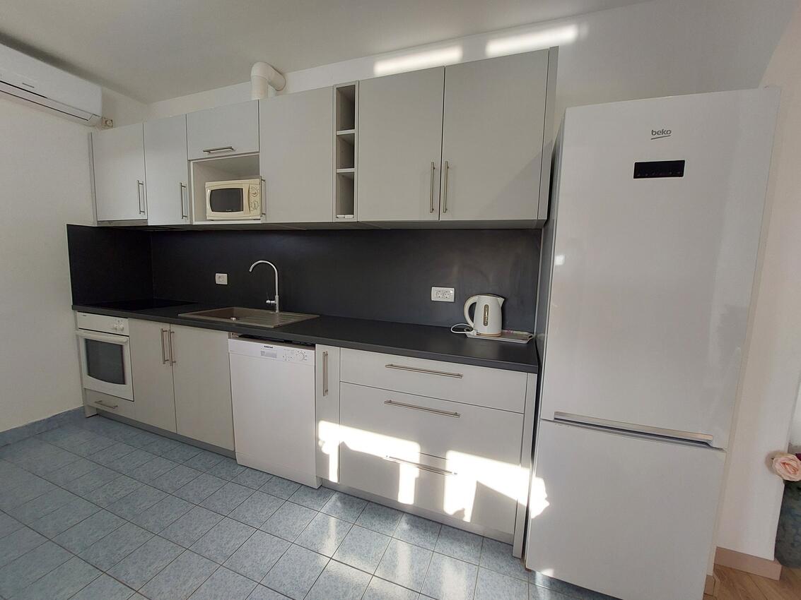 Apartmaji s parkingom Nin, Zadar - 5797