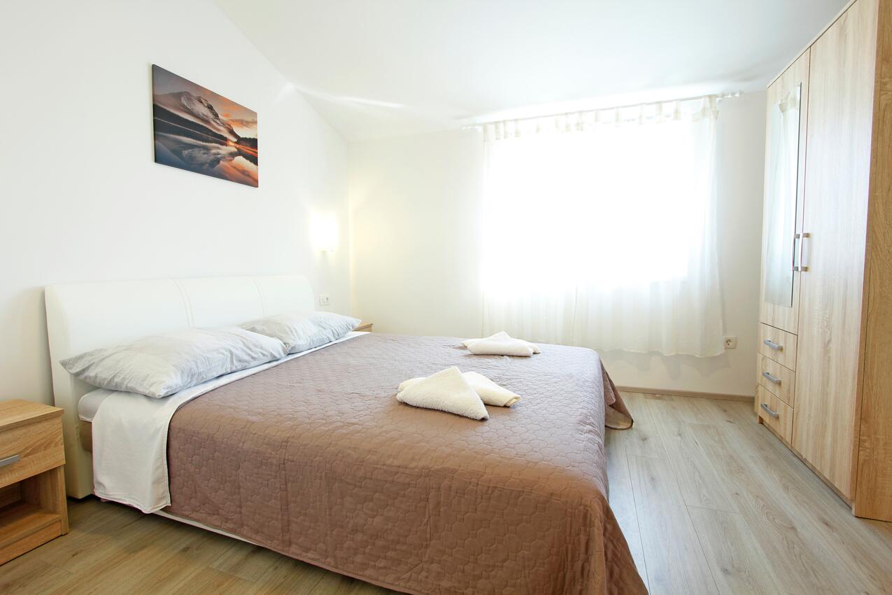 Apartmány s parkovištěm Nin, Zadar - 5797