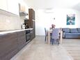 Nin, Kuchyňa v ubytovacej jednotke apartment, domáci miláčikovia povolení a WiFi.